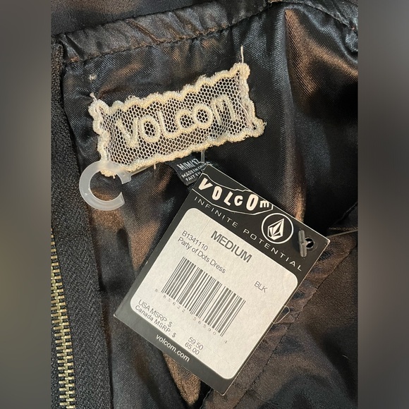 NWT. Party of Dots Volcom Dress. - Picture 4 of 4